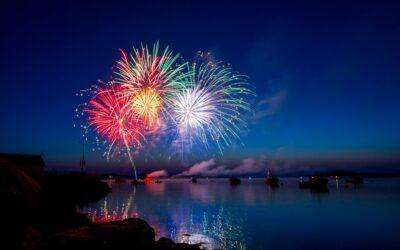 Free Holiday Fireworks